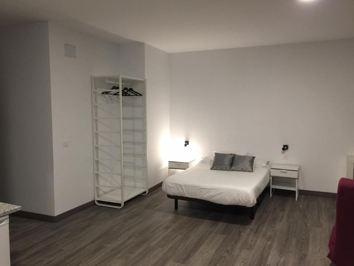 Room And Kitchen Bilbao Exterior photo