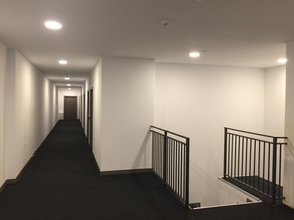 Room And Kitchen Bilbao Exterior photo