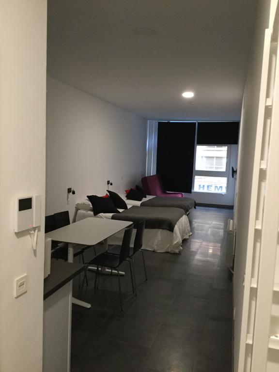 Room And Kitchen Bilbao Exterior photo